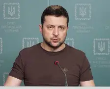 爱游戏网址-全场球迷高喊佩德里