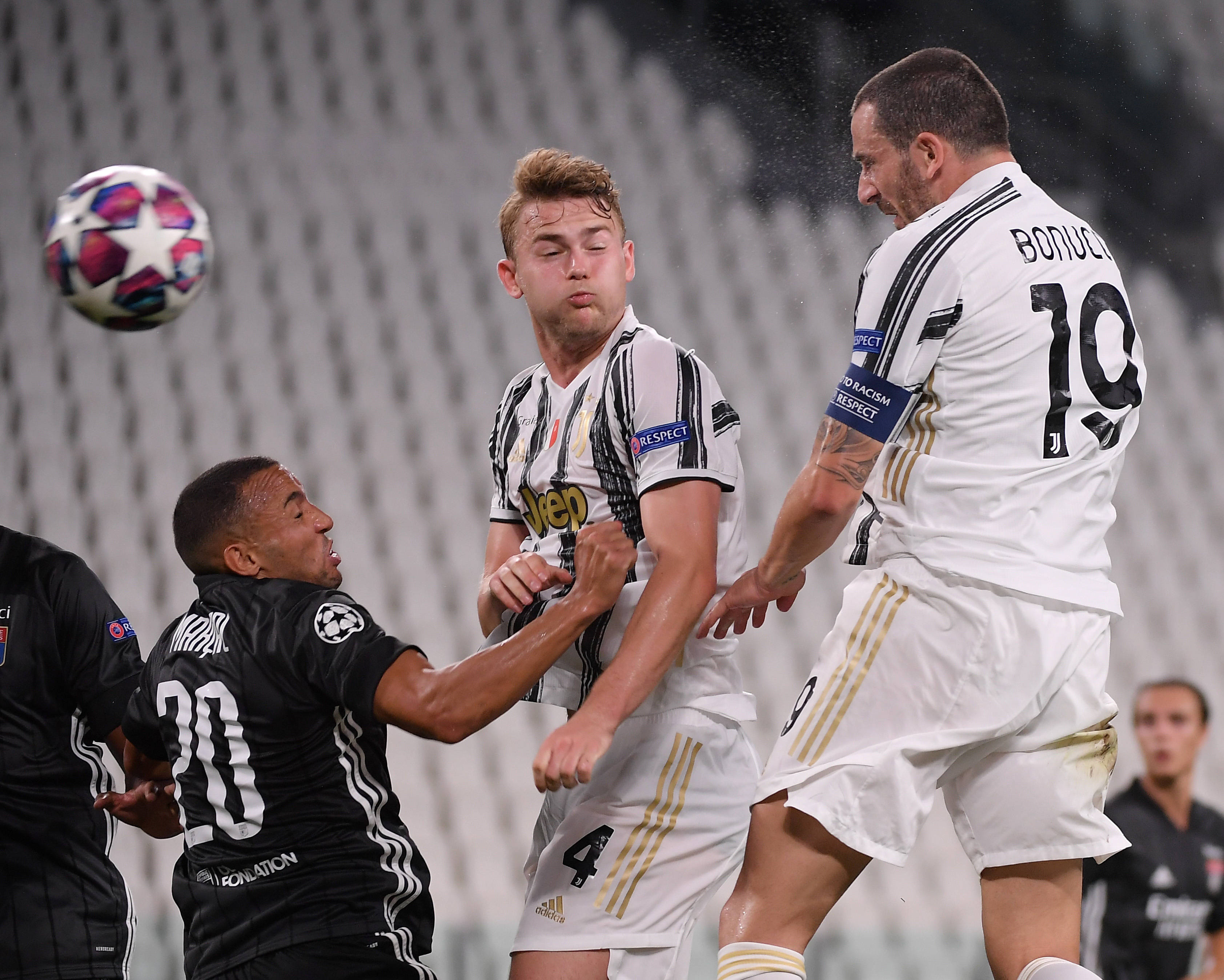 爱游戏入口-包含法甲赛程吃紧，尤文图斯集结日队长鼓劲，话题不断，赛程密集仍需轮换的词条