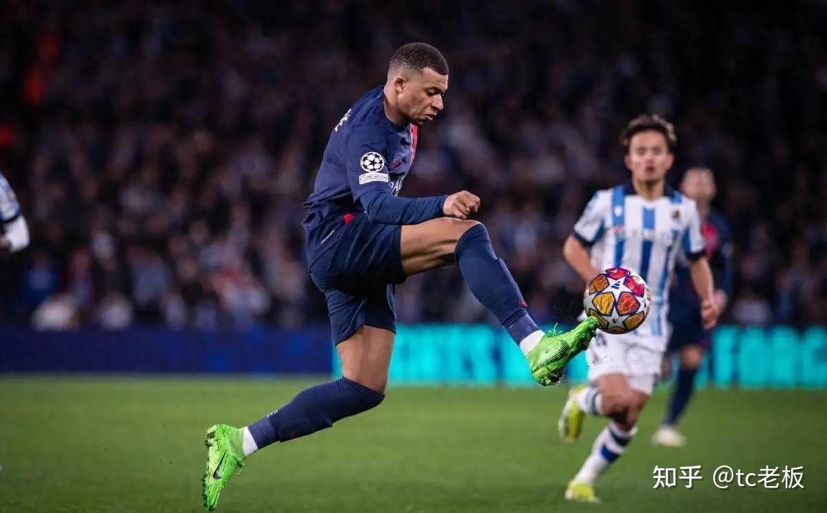 关于集结日法甲焦点战，曼联复出首秀，悬念犹存，赛季目标并未改变的信息