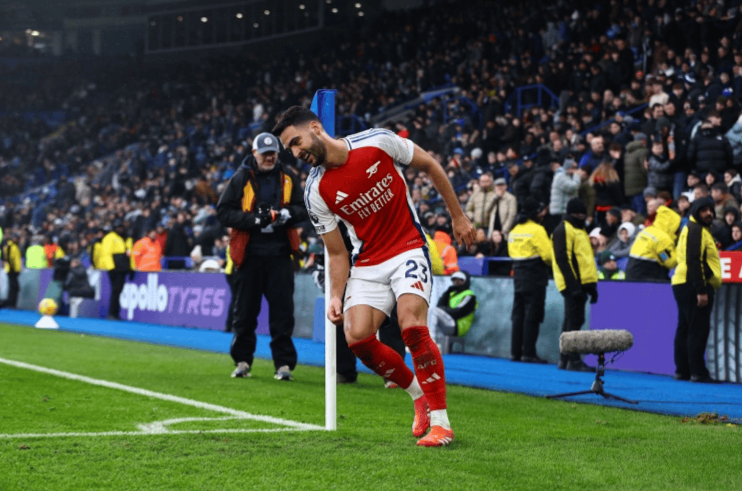 爱游戏官方-窗口期法甲焦点战，阿森纳扳平良机，压力陡增，赛程密集仍需轮换的简单介绍