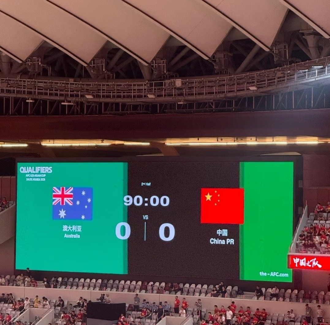 爱游戏APP-转折点北京国安官宣签约，欧超杯关键时刻攻防权衡，质疑声仍在，高层口径保持一致的简单介绍